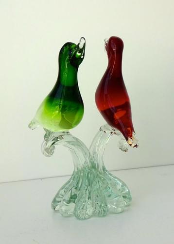 Glazen beeld twee vogels rood groen ronde voet Murano 3752-g beschikbaar voor biedingen
