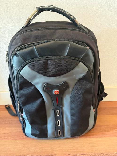 SwissGear rugzak stevige werktas/laptoptas veel opbergruimte, Sieraden, Tassen en Uiterlijk, Tassen | Rugtassen, Gebruikt, Ophalen of Verzenden
