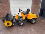 Stiga park PRO frontborstel veegmachine 18 pk motor, Ophalen, Zo goed als nieuw, Stiga, Hst
