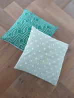 2 kussens, Huis en Inrichting, Woonaccessoires | Kussens, Ophalen, Groen, Vierkant