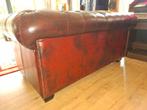 Mooie Chesterfield tweezitsbank., Gebruikt, 125 cm of meer, Leer, Ophalen of Verzenden