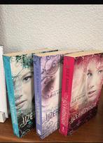 Diverse series fantasy / new adult, Boeken, Romans, Gelezen, Ophalen of Verzenden