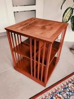Klassieke boekenmolen, Huis en Inrichting, Tafels | Bijzettafels, Gebruikt, Vierkant, 55 tot 75 cm, Modern