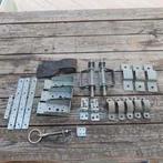 Diverse ijzerwaren (hang en sluitwerk), Doe-het-zelf en Verbouw, Ophalen, Gebruikt