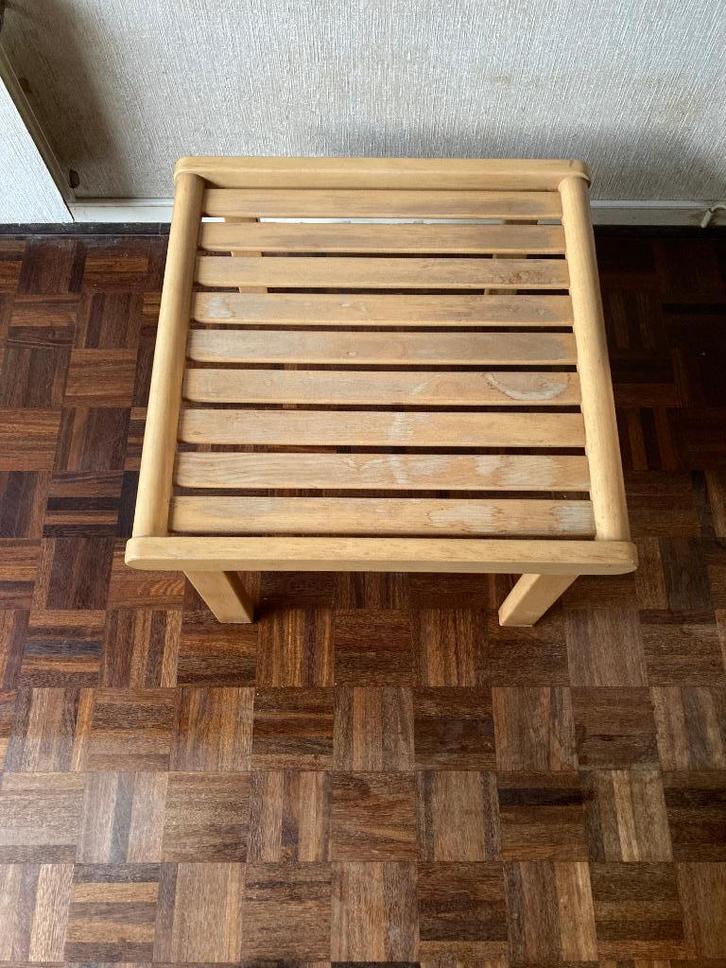 Origenele jaren 70 licht grenen vierkant bijzettafel tafel, Antiek en Kunst, Antiek | Meubels | Tafels, Ophalen