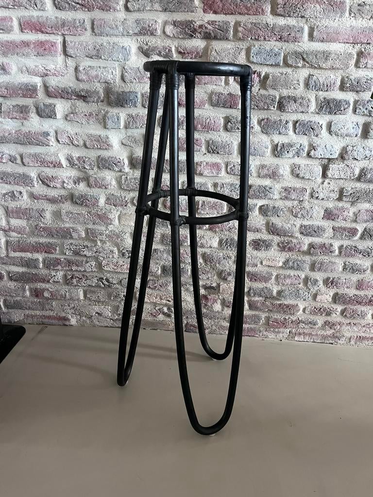 Planten standaard, Ophalen, Zo goed als nieuw