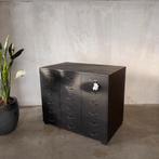 Oude ladekast, werkplaats kast, werkbank, industriële, Ophalen