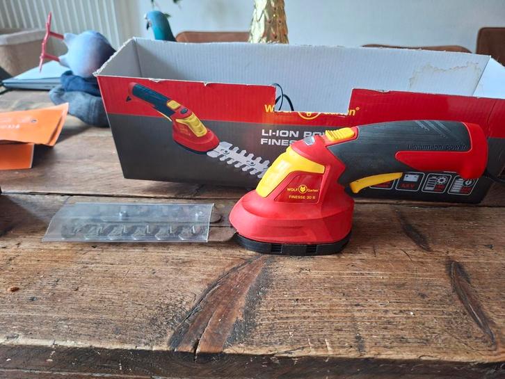 Wolfgarten Finesse 30B Accu Buxusschaar, Tuin en Terras, Heggenscharen, Gebruikt, Accu, Ophalen of Verzenden