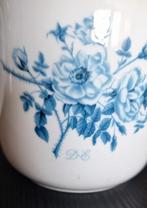 Douwe Egberts Koffiemok met Bloemen, Gebruikt, Keramiek, Ophalen of Verzenden, Overige stijlen