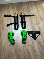 Kickboks spullen/bokhandschoenen/tok/scheenbeschmermers, Sport en Fitness, Vechtsporten en Zelfverdediging, Overige, Maat L, Ophalen of Verzenden