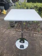Witte vierkante Statafel met aluminium zuil/voet, Ophalen, Zo goed als nieuw