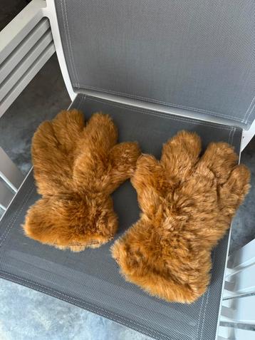 Nieuwe handen en voeten voor Berenpak mascotte mascottepak beschikbaar voor biedingen