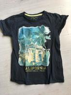 T-shirt met California print, maat 122, Kinderen en Baby's, Ophalen of Verzenden, Zo goed als nieuw, Jongen, Shirt of Longsleeve