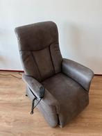 Te Koop : Sta Op Stoel Sky Leer Fauteuil Relax Stoel, Huis en Inrichting, Fauteuils, Ophalen, Minder dan 75 cm, Leer, Zo goed als nieuw