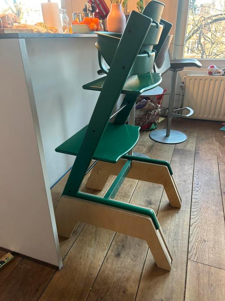 Stokke Tripp Trapp kinderstoel groen zonder verhoger., Kinderen en Baby's, Kinderstoelen, Zo goed als nieuw, Meegroeistoel, Ophalen