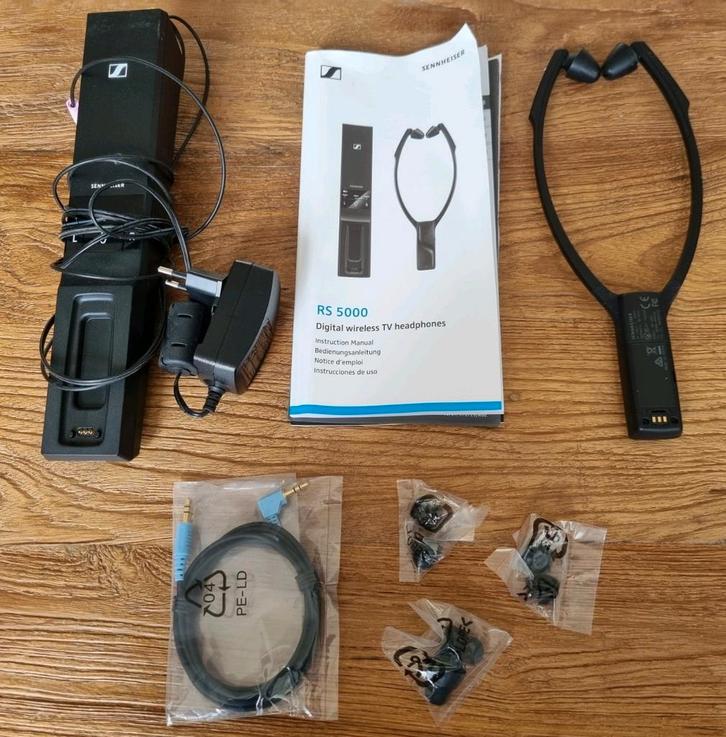SENNHEISER RS5000 draadloos tv oor koptelefoon voor senioren, Audio, Tv en Foto, Koptelefoons, Gebruikt, Sennheiser, Draadloos