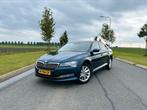 Skoda Superb 2.0 TDI 150pk Dsg-7 2020 Blauw limosine carplay, Stof, 4 cilinders, Blauw, Origineel Nederlands