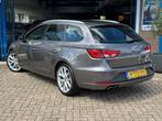 Seat Leon ST 1.8 TSI FR Business 2014 AUT NAVI LM APK NAP!, Gebruikt, 4 cilinders, Leon, Leder en Stof