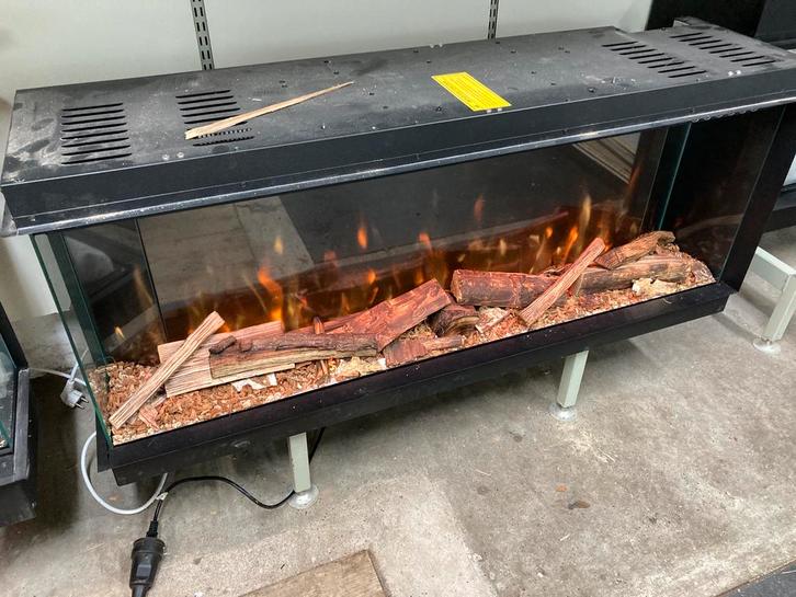 Elektrische haard / cinewall pano 1250, Huis en Inrichting, Haarden, Zo goed als nieuw, Elektrische haard, Ophalen