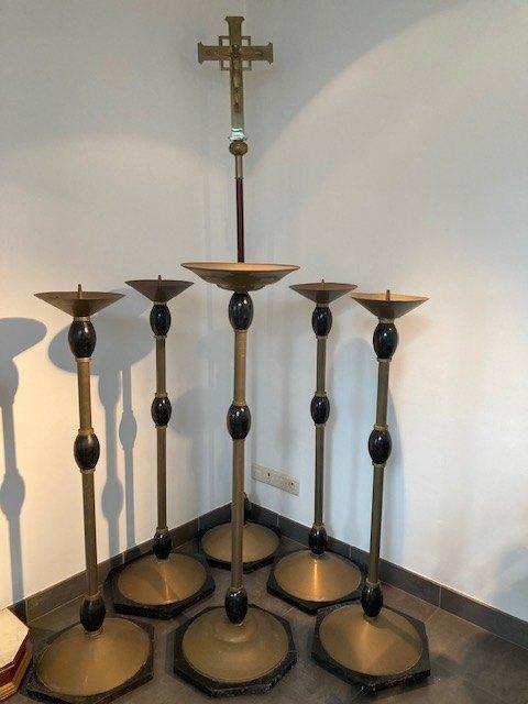 Unieke set processiekruis met kandelaars, Antiek en Kunst, Antiek | Religie, Ophalen