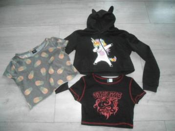 SETVOORDEEL! 2x Crop-top / 1x Crop hoody; maat S / M beschikbaar voor biedingen