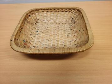 Mandje vierkant.              beschikbaar voor biedingen