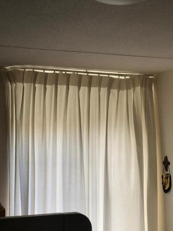 Creme kleurige gordijn Hema , wasbaar, 237hx280b ongeplooid beschikbaar voor biedingen