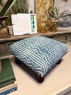 Porf hocker kruk bankje stoeltje tafeltje vintage blauw, Huis en Inrichting, Banken | Voetenbanken en Poefen, Ophalen of Verzenden