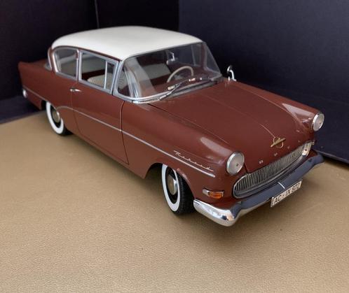 Opel Rekord, Hobby en Vrije tijd, Modelauto's | 1:18, Zo goed als nieuw, Auto, MiniChamps, Ophalen of Verzenden