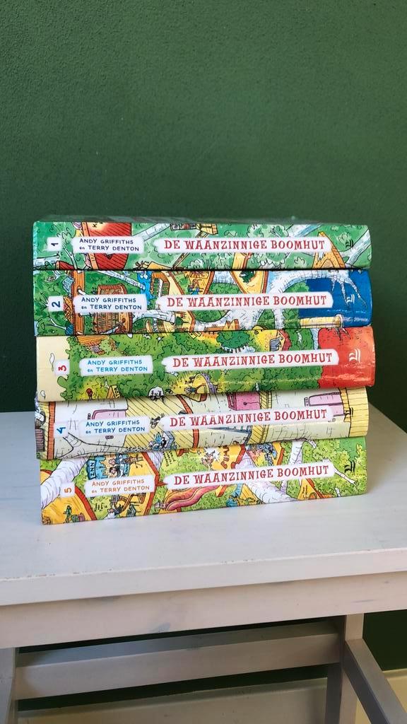 de waanzinnige boomhut deel 1 tm 5, Boeken, Kinderboeken | Jeugd | onder 10 jaar, Zo goed als nieuw, Fictie algemeen, Ophalen of Verzenden