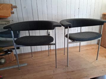 Vintage Rudolf Wolf stoelen meander, opnieuw gestoffeerd. beschikbaar voor biedingen