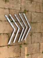 Metalen Hoekprofielen met Haken (5 stuks), Doe-het-zelf en Verbouw, Metalen, Ophalen of Verzenden, Gebruikt, IJzer