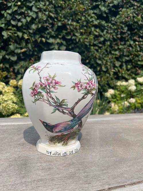 Antieke Vaas met Vogel en Bloesemtak Decoratie, Antiek en Kunst, Antiek | Vazen, Ophalen
