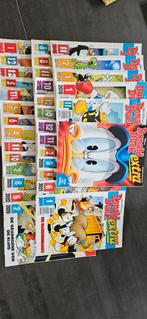 Donald Duck Extra - 33 Tijdschriften (2001-2022), Gelezen, Ophalen of Verzenden, Donald Duck, Meerdere stripboeken