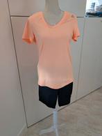 Reebok Sport T-shirt - Maat M met broekje, Kleding | Dames, Maat 38/40 (M), Oranje, Ophalen of Verzenden, Korte mouw