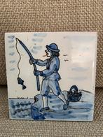 Wandtegel afbeelding visser 10 cm x 10 cm, Antiek en Kunst, Antiek | Wandborden en Tegels, Ophalen of Verzenden