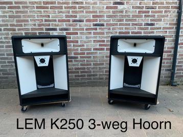 LEM K-250 3-Weg Hoornsysteem beschikbaar voor biedingen