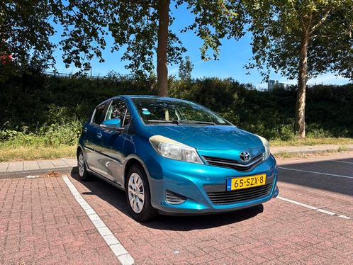 Toyota Yaris 1.3 16V Vvt-i 5DR 2012 Groen (inc winterbanden), Auto's, Toyota, Particulier, Yaris, Achteruitrijcamera, Airconditioning