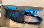 TOMS Zwarte espadrilles met kant, Maat 37.5, Zwart, Zo goed als nieuw, Toms, Ballerina's
