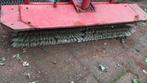Veegmachine aanbouw tweewielige trekker, Ophalen of Verzenden, Gebruikt