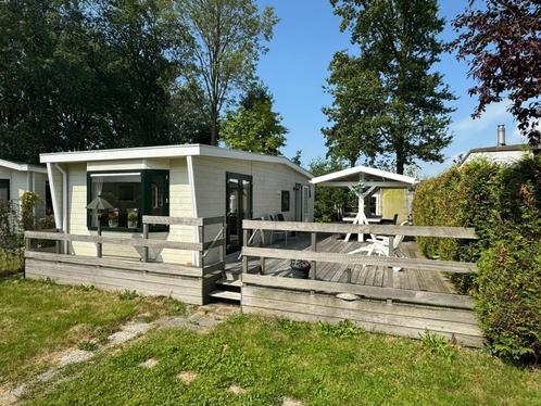 Chalet met eigen grond (158m2) te koop in Waarland,N-H R#52R, Caravans en Kamperen, Stacaravans, tot en met 4