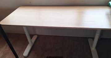Ikea Bekant buro 180x60cm - afbeelding 2
