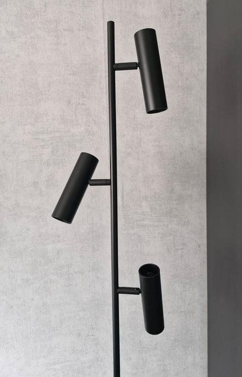 Spot verlichting, Huis en Inrichting, Lampen | Wandlampen, Zo goed als nieuw, Metaal, Ophalen of Verzenden