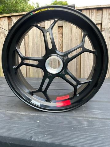 Velg ducati multistrada beschikbaar voor biedingen