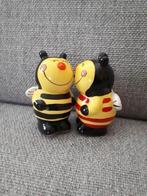 Peper en zoutstel, bijen, met magneetje kus., Huis en Inrichting, Keramiek, Overige typen, Ophalen of Verzenden, Zo goed als nieuw