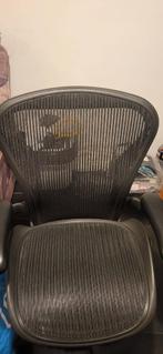 Herman Miller Aeron B, Ophalen, Zo goed als nieuw, Zwart, Bureaustoel