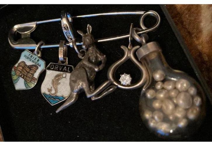 Diverse Bedels - Leuke Collectie van zilver, Sieraden, Tassen en Uiterlijk, Bedels, Gebruikt, Overige merken, Zilver, 4 bedels of meer