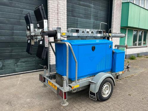 Hydraulische lichtmast 9 meter met Caterpillar generator, Doe-het-zelf en Verbouw, Bouwverlichting, Gebruikt, Overige typen, 500 watt of meer