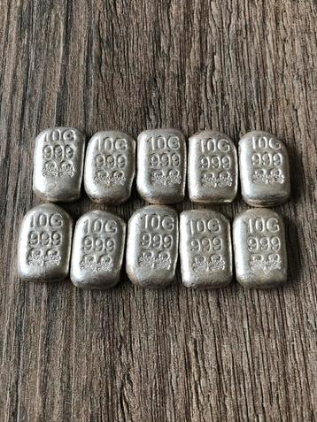 Gegoten .999 zilverbaartjes 10 gram Skull and Bones beschikbaar voor biedingen