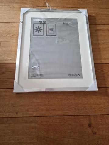 Nieuwe zilveren Ribba Ikea fotolijst 40x50 cm